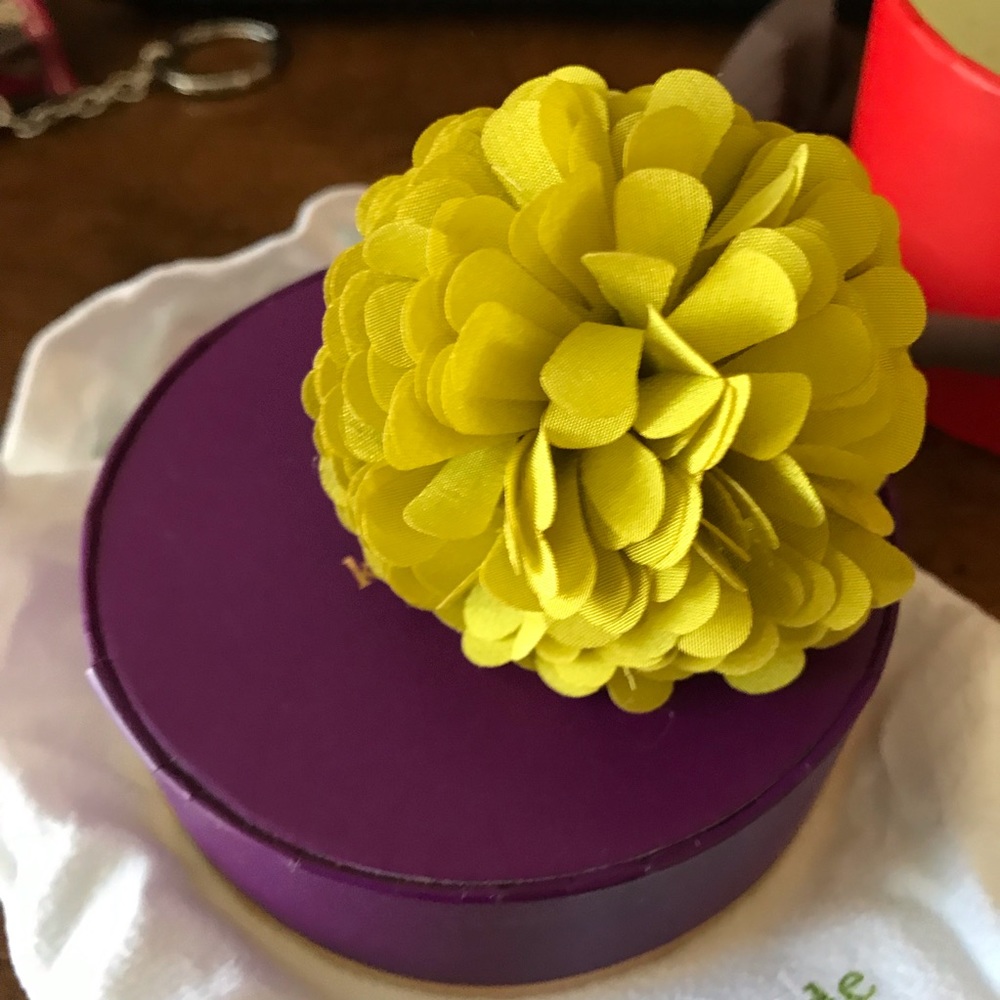 Kate Spade Date Night Flower Cocktail Ring NWT